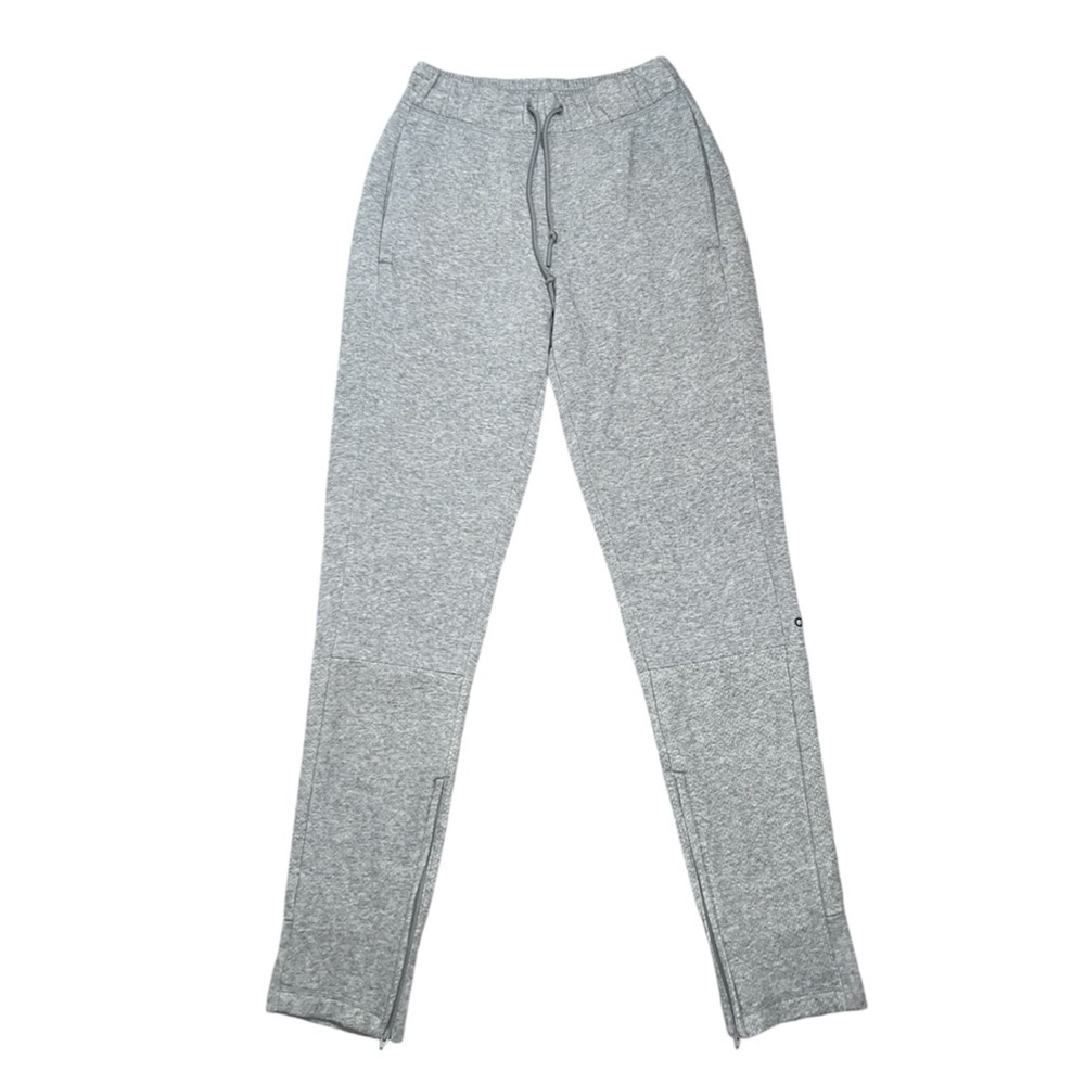 Adidas Men’s Gray Jogger Sweatpants